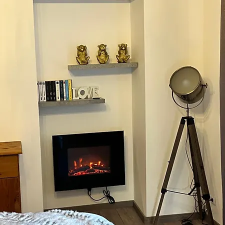 Maison La Glycine Couette-café 4*