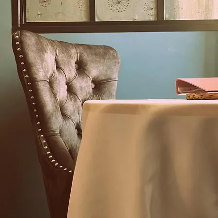 Maison La Glycine Couette-café 4*